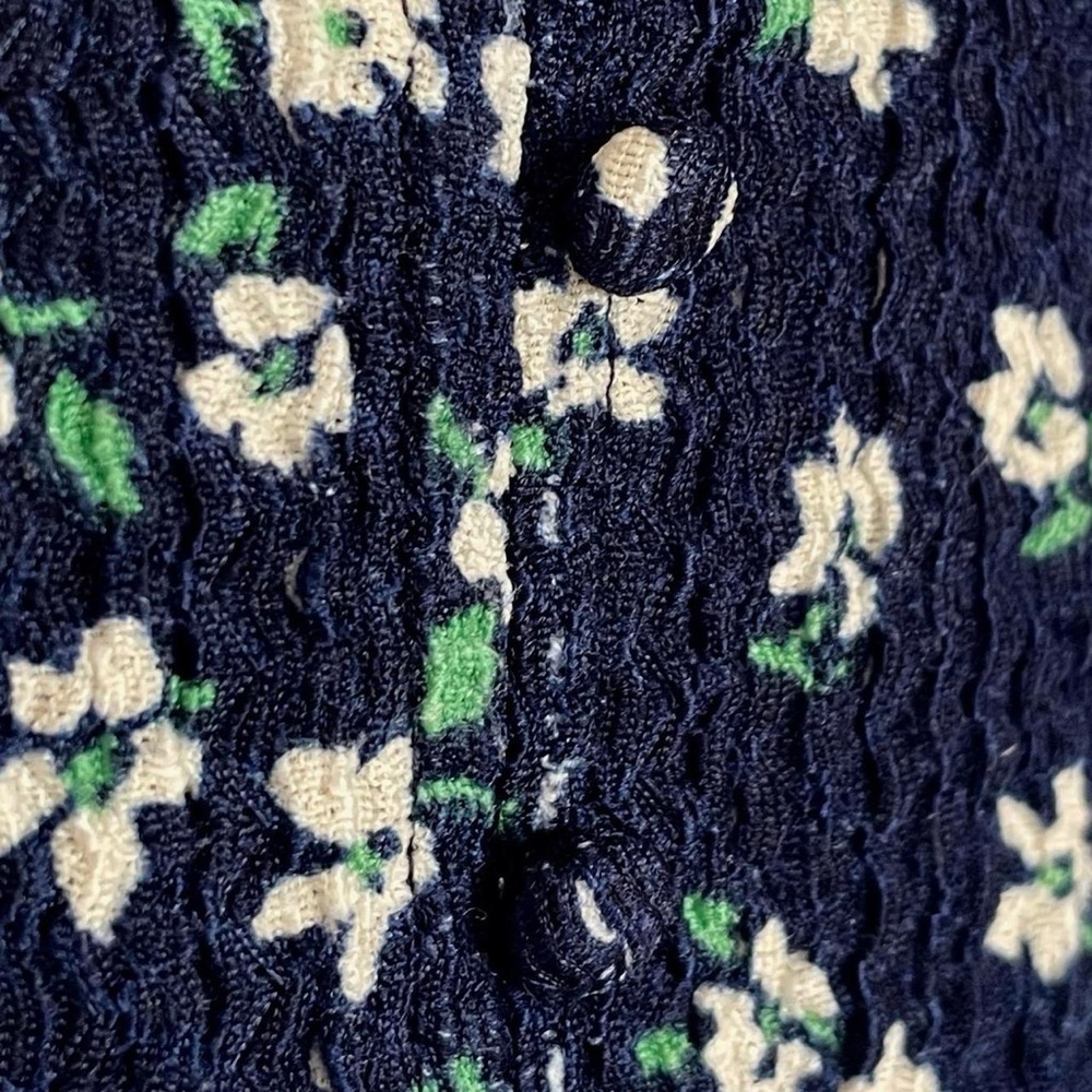 🌼 LOFT Navy Floral Button Front Blouse | Size XL - Picture 3 of 6